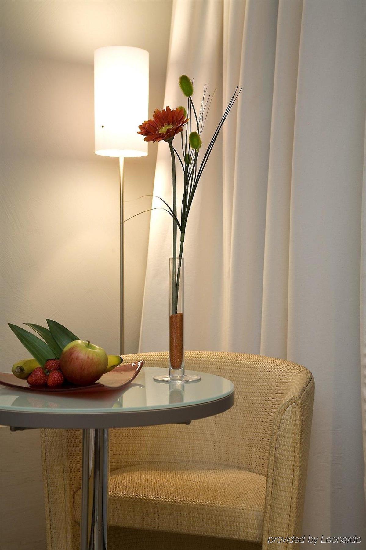 Atlantic Universum Hotel 4*